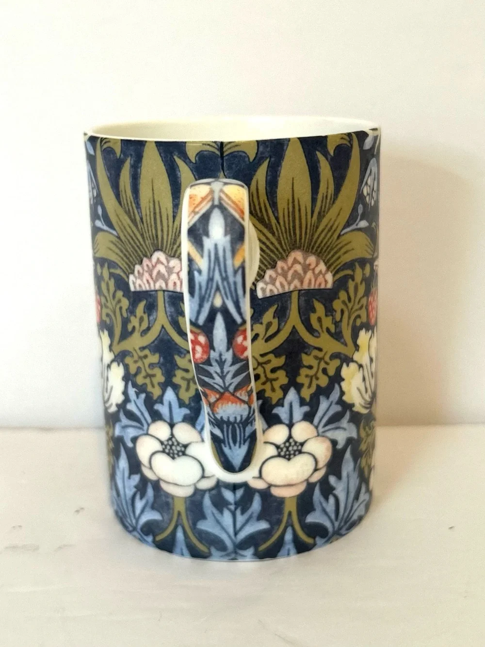 Royal Worcester Fine Bone China Mug iconic Morris & Co Strawberry Thief Design